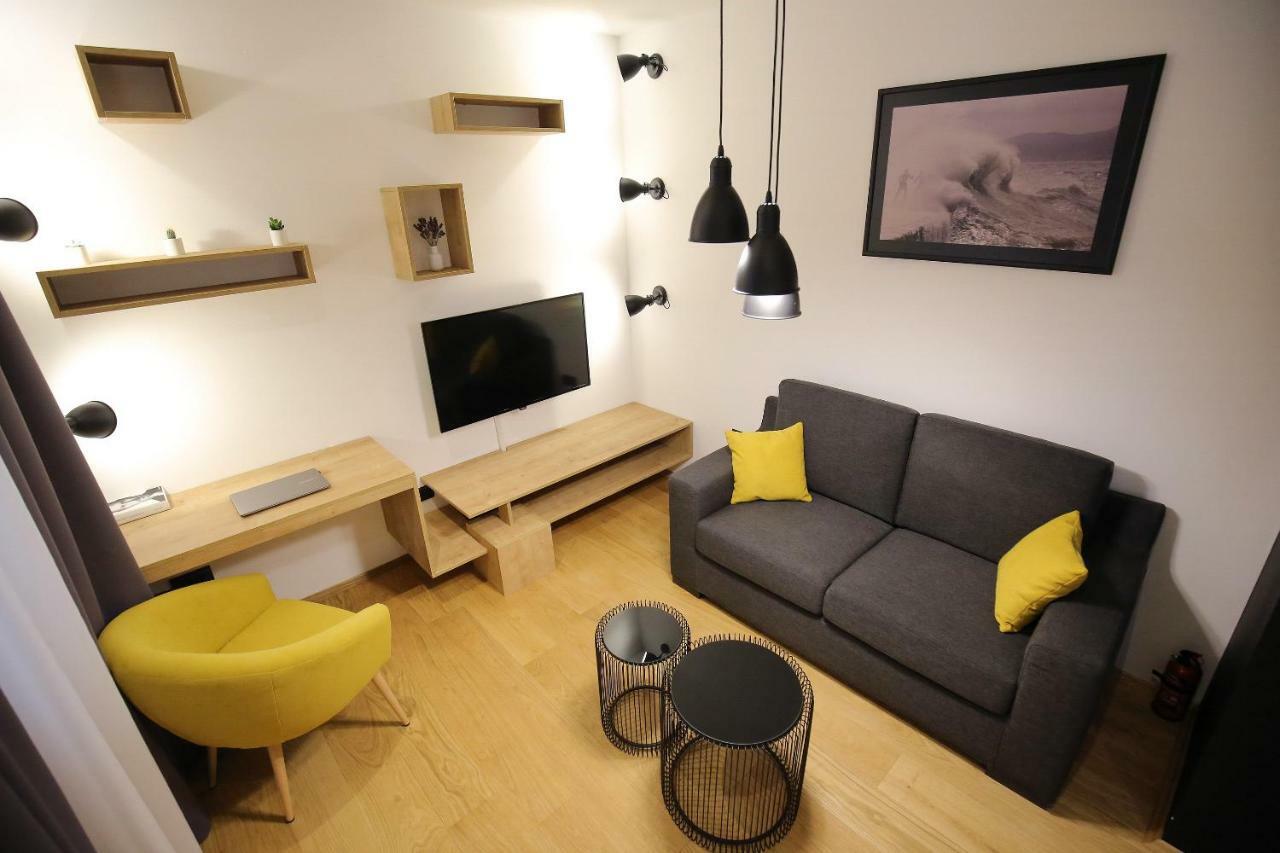 Rooms Bura I Jugo Zadar Exterior photo