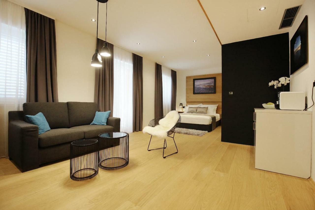 Rooms Bura I Jugo Zadar Exterior photo